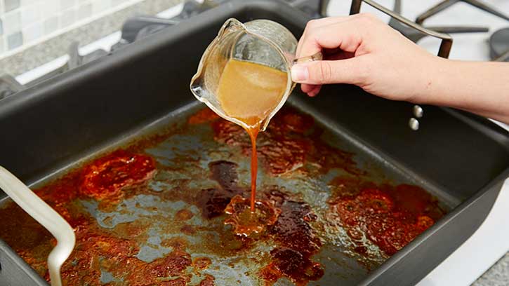 How-to-Make-Gravy_01