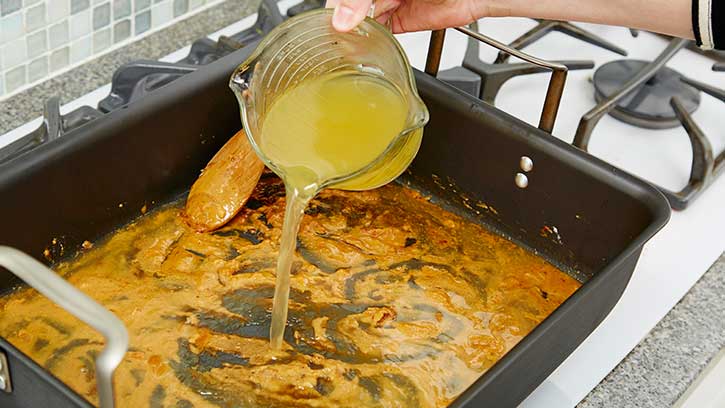 How-to-Make-Gravy_04